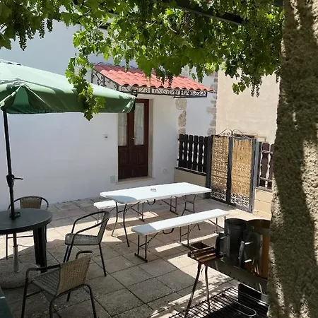Da Sciuri بيت للعطل